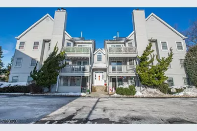 19 Crystal Ln #19, Paterson, NJ 07501 - Photo 1