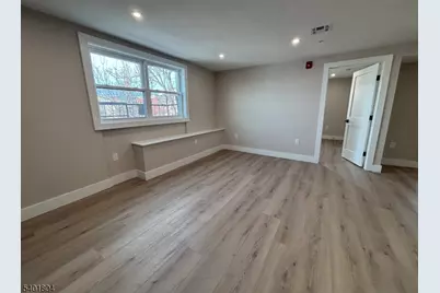 136 Elm St #303, Newark, NJ 07105 - Photo 3