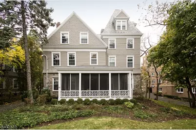 15 Euclid Ave #3, Summit, NJ 07901 - Photo 1