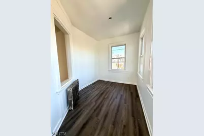 23 Lincoln Pl #2, Garfield, NJ 07026 - Photo 9