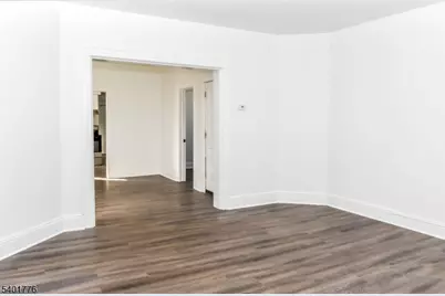 23 Lincoln Pl #2, Garfield, NJ 07026 - Photo 5