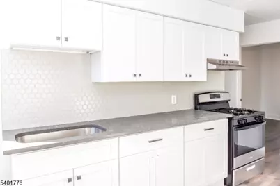 23 Lincoln Pl #2, Garfield, NJ 07026 - Photo 3