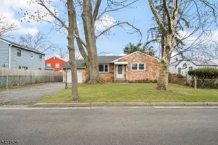 929 Heaton Pl, Rahway, NJ 07065 - Photo 3