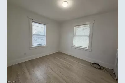 721 Spruce St, Roselle, NJ 07203 - Photo 13