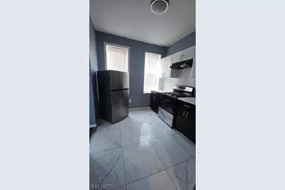 312 Broadway, Newark, NJ 07104 - Photo 3