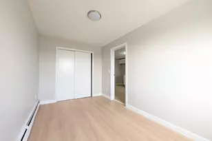 22 Somme St, Newark, NJ 07105 - Photo 9