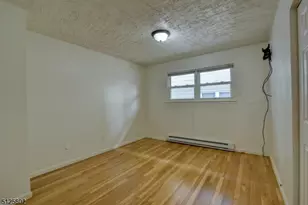 295 N Park St, East Orange, NJ 07017 - Photo 25