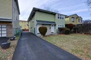 295 N Park St, East Orange, NJ 07017 - Photo 7