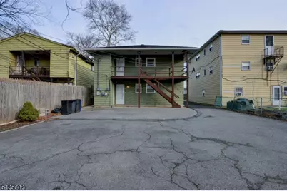 295 N Park St, East Orange, NJ 07017 - Photo 37