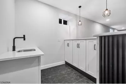 125 Hamilton Trl, Totowa, NJ 07512 - Photo 41