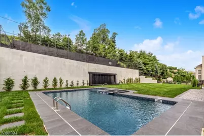 125 Hamilton Trl, Totowa, NJ 07512 - Photo 47