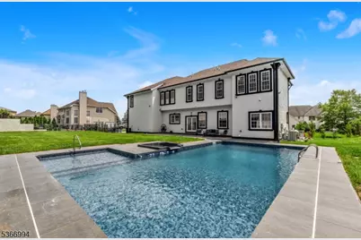 125 Hamilton Trl, Totowa, NJ 07512 - Photo 7