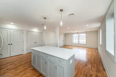 248 Route 46 East Unit #B, Dover, NJ 07801 - Photo 3