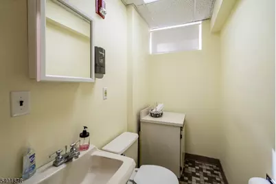 198 North Ave, Cranford Township, NJ 07016 - Photo 19