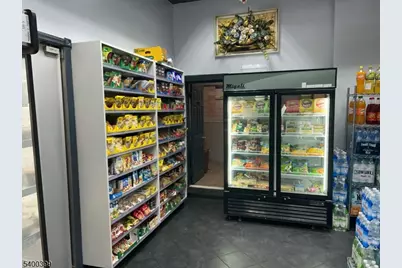 125 Wallington Ave, Wallington, NJ 07057 - Photo 9