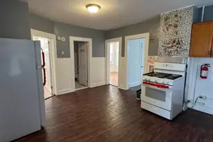 107 Melville Pl, Irvington, NJ 07111 - Photo 1