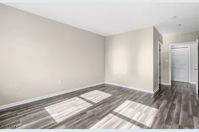 905 River Rd #224, Edgewater, NJ 07020 - Photo 5