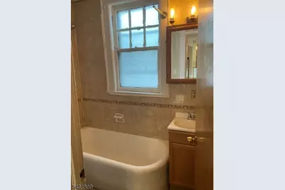 93 Schley St #2, Newark, NJ 07112 - Photo 11