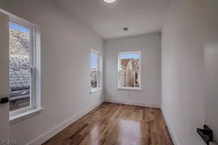 29 Kent St, Newark, NJ 07108 - Photo 13