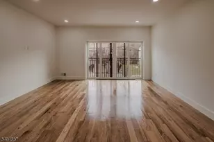 29 Kent St, Newark, NJ 07108 - Photo 9