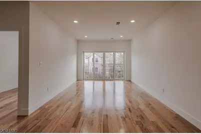 29 Kent St, Newark, NJ 07108 - Photo 11