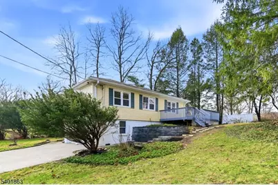 4 Rainbow Trl, Vernon, NJ 07422 - Photo 3