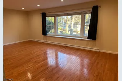 244 Olivia St, Ridgewood, NJ 07450 - Photo 3