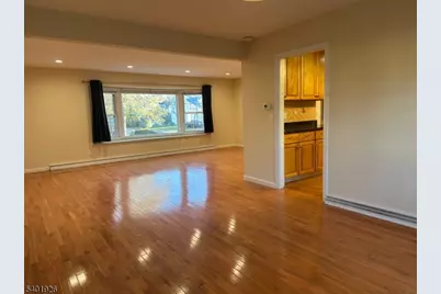 244 Olivia St, Ridgewood, NJ 07450 - Photo 5