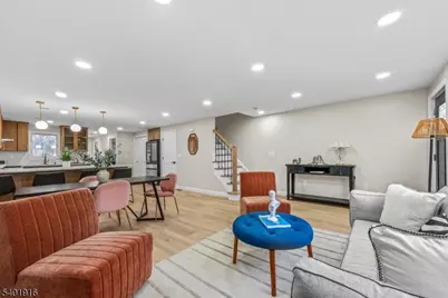 652 W Broad St, Westfield, NJ 07090 - Photo 3