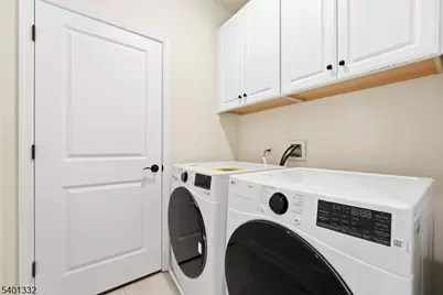 216 Jessie Pl, New Brunswick, NJ 08854 - Photo 9