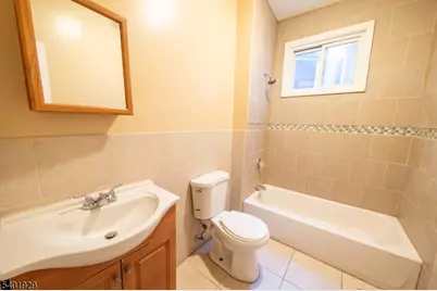 166 Seymour Ave #2, Newark, NJ 07108 - Photo 9