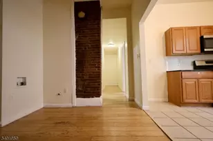 14 Wainwright St, Newark, NJ 07112 - Photo 3