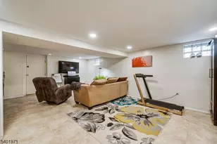 2611 N Wood Ave, Linden, NJ 07036 - Photo 25