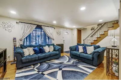 2611 N Wood Ave, Linden, NJ 07036 - Photo 13