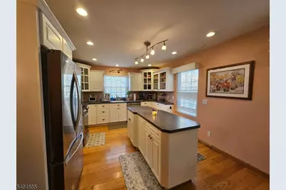 47 Rhea Run, Hampton Township, NJ 07860 - Photo 5