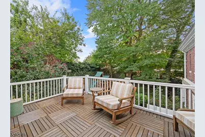 655 Lake St, Newark, NJ 07104 - Photo 37