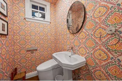 655 Lake St, Newark, NJ 07104 - Photo 21