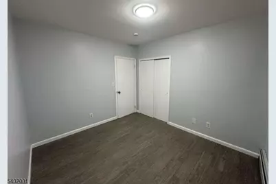 360 New St #3, Newark, NJ 07103 - Photo 11