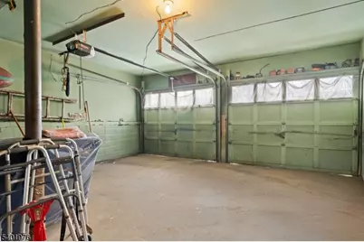 875 Rayhon Ter, Rahway, NJ 07065 - Photo 23
