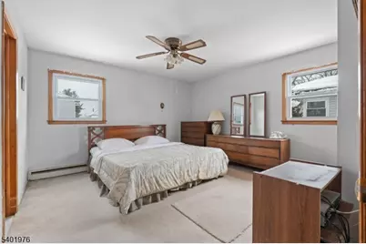 875 Rayhon Ter, Rahway, NJ 07065 - Photo 15