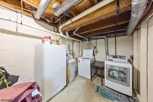 32 Rhea Run, Hampton Township, NJ 07860 - Photo 25