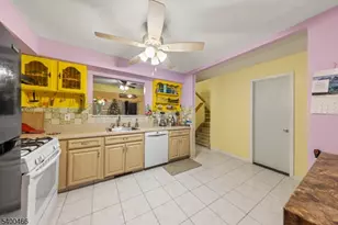 32 Rhea Run, Hampton Township, NJ 07860 - Photo 9