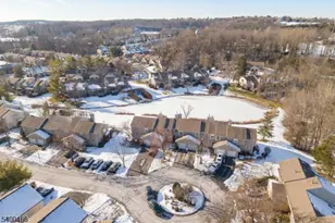 32 Rhea Run, Hampton Township, NJ 07860 - Photo 31