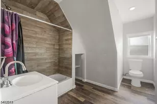 31 Homestead Park, Newark, NJ 07108 - Photo 17