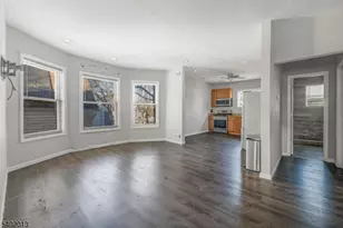 31 Homestead Park, Newark, NJ 07108 - Photo 13