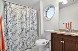 121 Arlington St, Newark, NJ 07102 - Photo 13