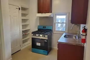 64 Schuyler Ave, Newark, NJ 07112 - Photo 5