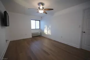 70 Eton Way, Franklin Township, NJ 08873 - Photo 11