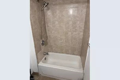 122 N 8th St, Hawthorne, NJ 07506 - Photo 23