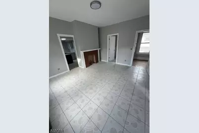 552 Jefferson Ave, Elizabeth, NJ 07201 - Photo 5